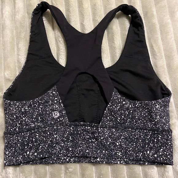 Lululemon sports bra - Picture 2 of 3